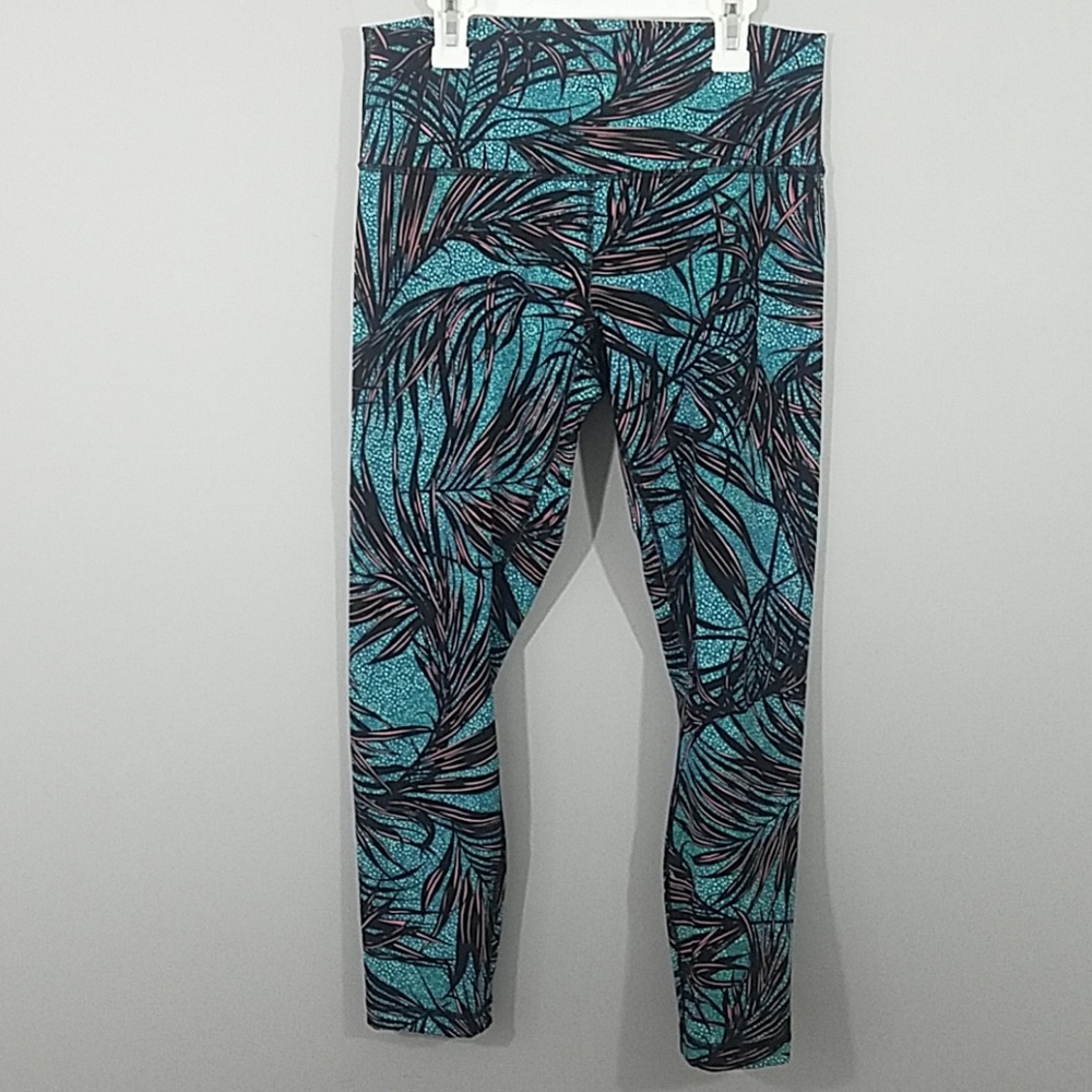 Lululemon - Tofino Palm Leaf Leggings